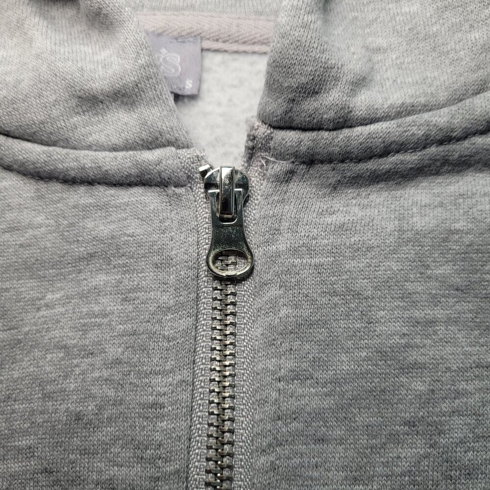 Tillys Cropped Zip Up Hoodie Sweatshirt Heather Gray Small Off-Duty Model - Picture 3 of 8